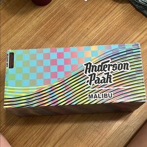 Vans Anderson .Paak Malibu Sneakers Box